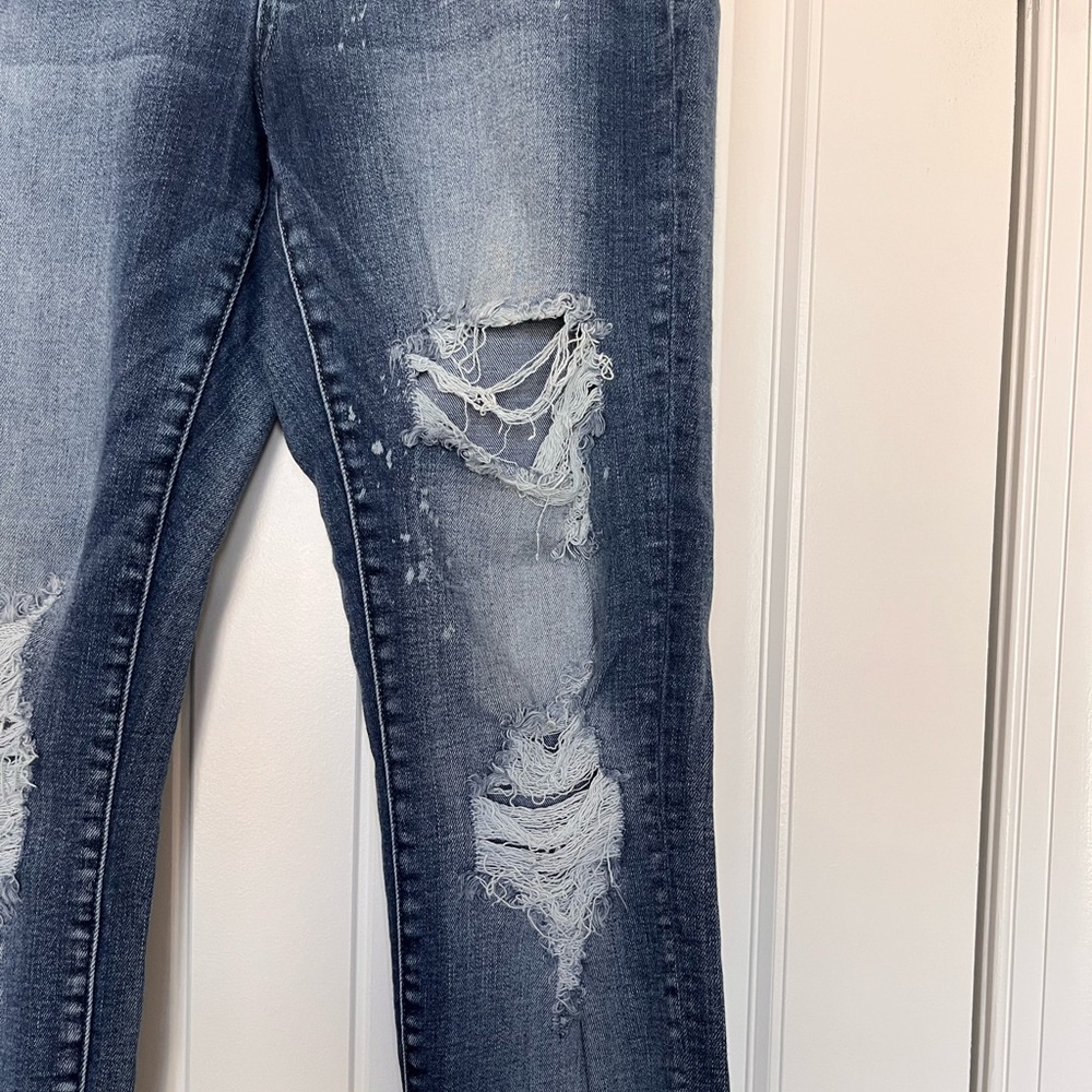 Judy Blue Destroyed Bleach Splatter Boyfriend Skinny Jeans Size 11 - Picture 2 of 16